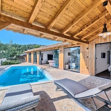Ferienhaus Mit Privatpool Fur 8 Personen Ca 140 Qm In Jezera, Dalmatien Norddalmatien בית נופש יזרה