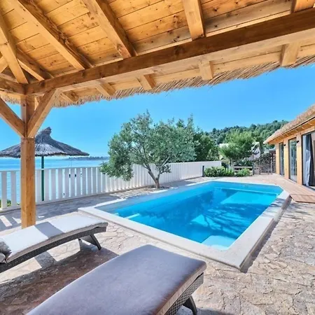 בית נופש Ferienhaus Mit Privatpool Fur 8 Personen Ca 140 Qm In Jezera, Dalmatien Norddalmatien יזרה