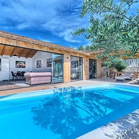 בית נופש Ferienhaus Mit Privatpool Fur 8 Personen Ca 140 Qm In Jezera, Dalmatien Norddalmatien
